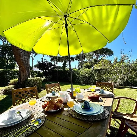 Ocean With Pool By Homing