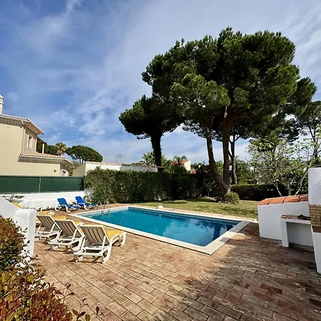 Ocean With Pool By Homing